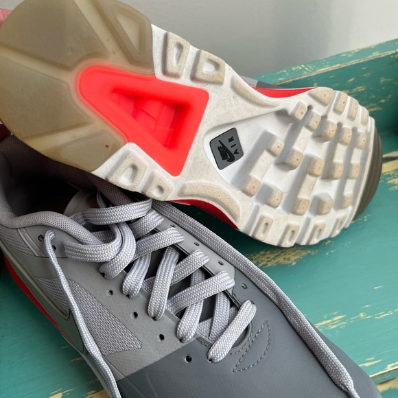 Nike airmax women’s grey and pink- size 7.5 - Picture 2 of 3